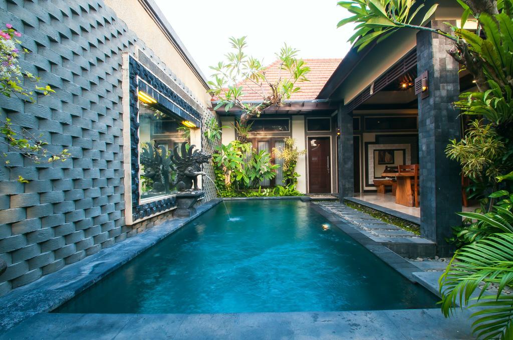 Taman Sari Bali Villas Kerobokan Esterno foto